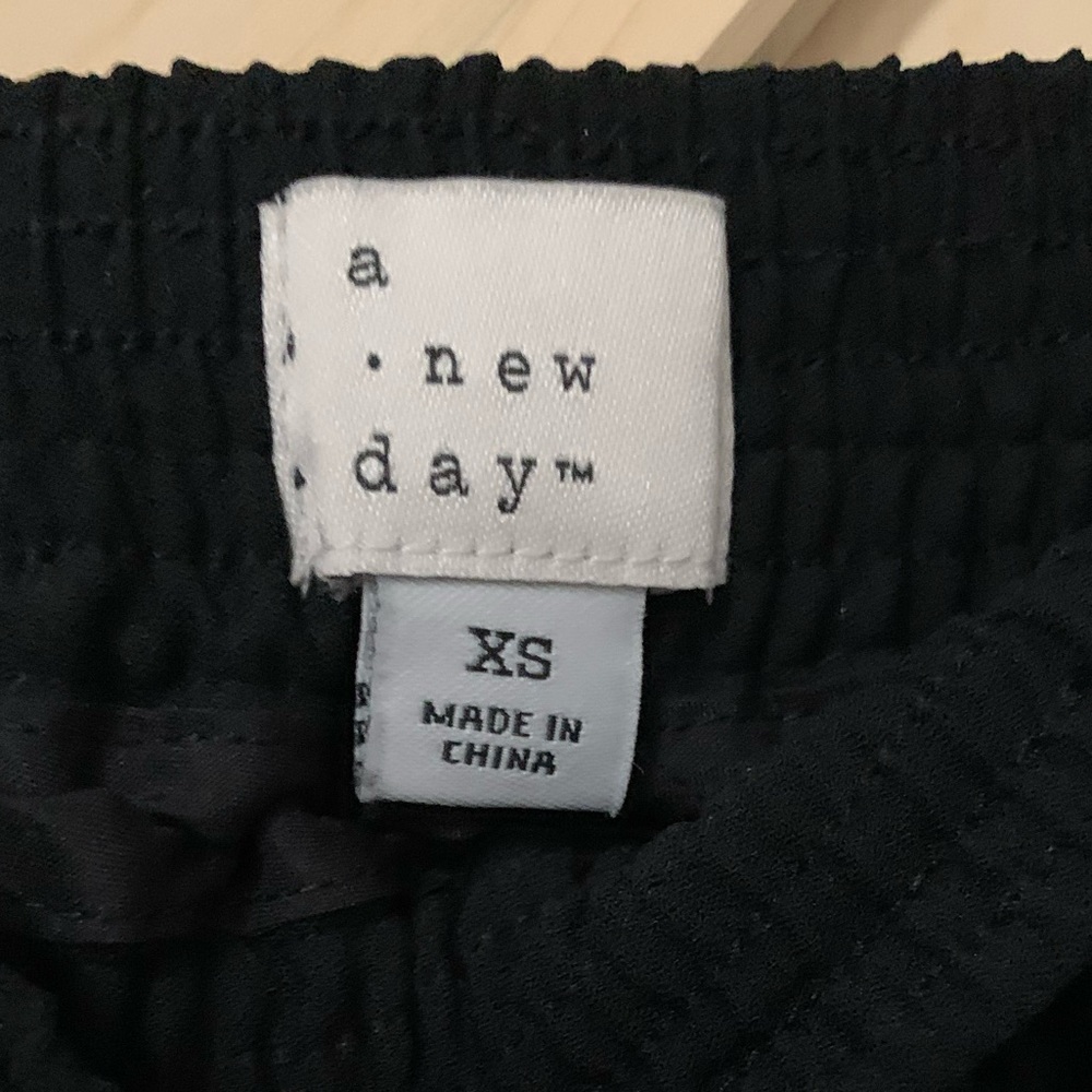 A new day woman’s pleaded skirt - Picture 3 of 6